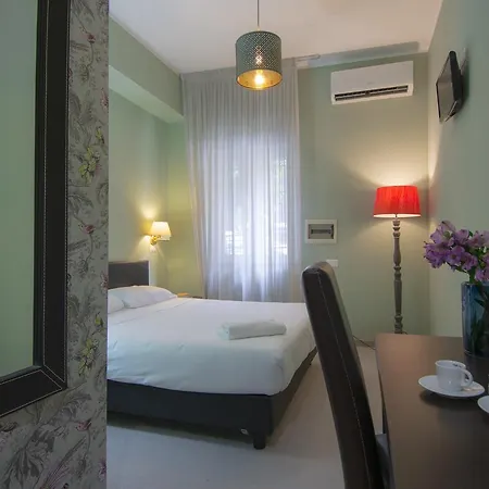 Bed & Breakfast Delle Camerie 2*