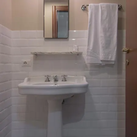 Delle Camerie Bed & Breakfast 2*